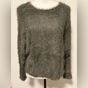 Green fuzzy sweater size M